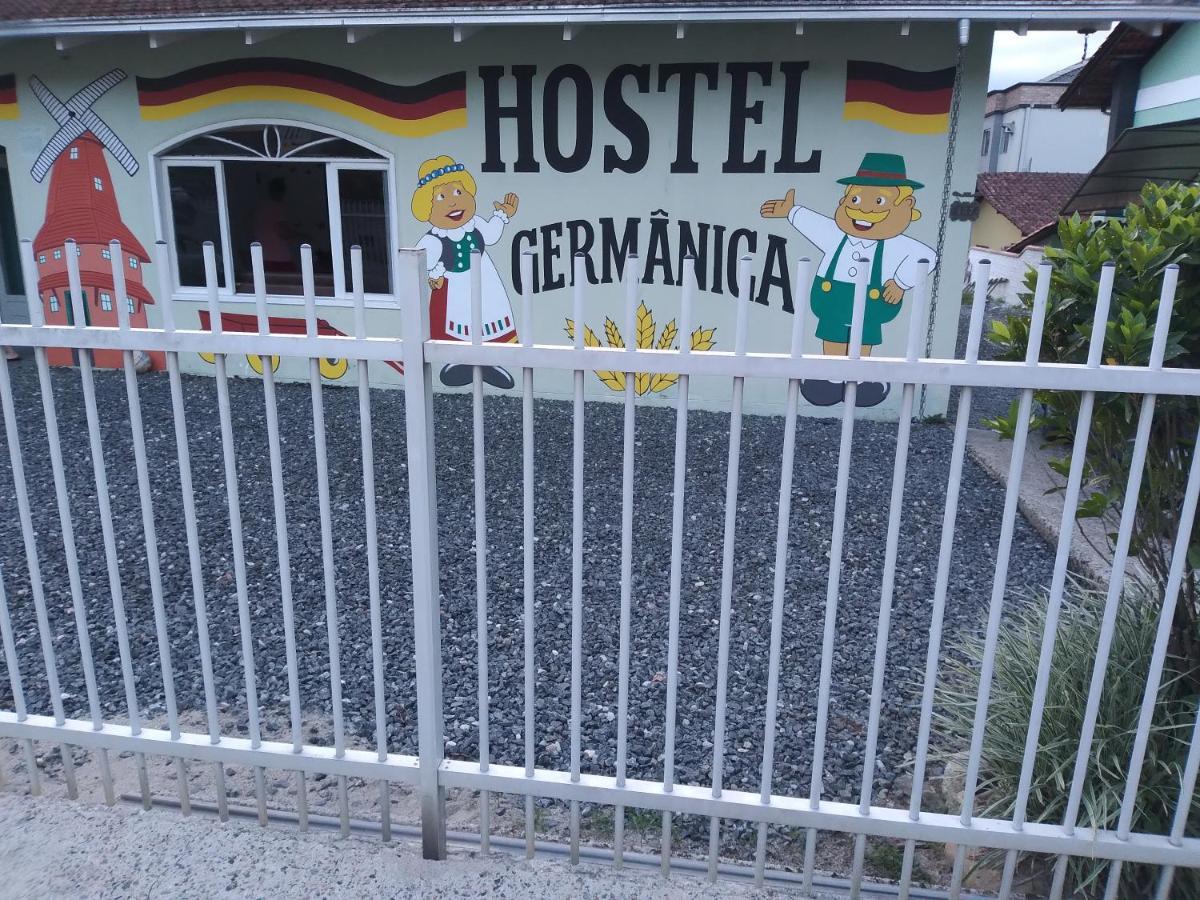 Hostel Germanica Joinville Exterior photo